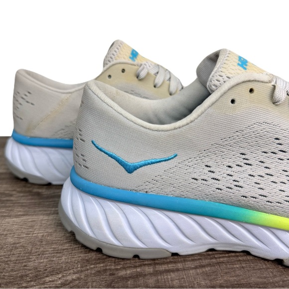 Hoka One One Cavu 2 Running Shoes (White/Nimbus Cloud) - Picture 2 of 11